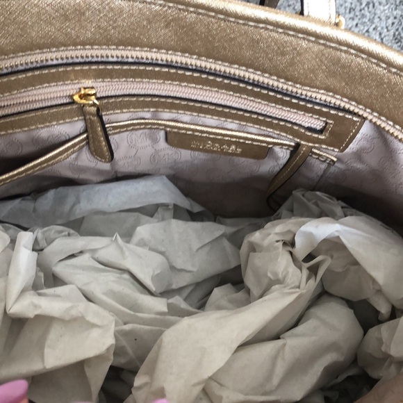 SOLD - Picture 3 of 3